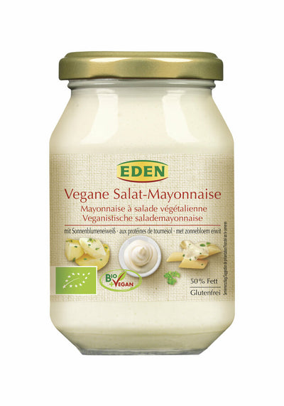 With sunflower protein and only 50 % fat a mayonnaise, which impresses with several advantages: - without egg prepared - without citric acid - without flavors - only 50 % fat The fine type of appeal ...