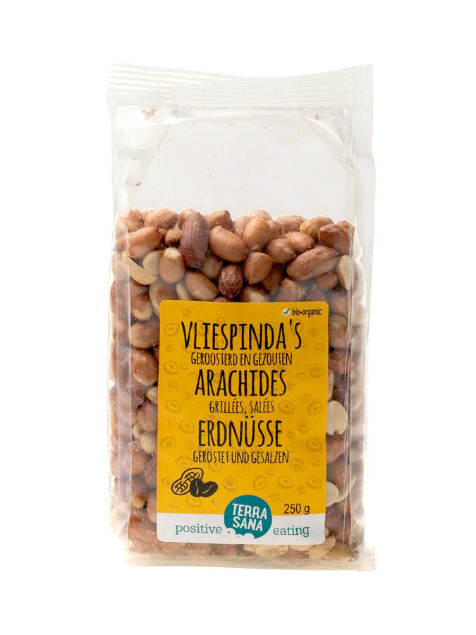 These organic nuts are roasted and salted, which makes them nice and crispy. Enjoy a protein and fiber-rich snack or use it as the basis for sauces and soups.
