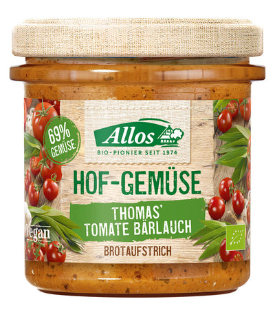 The Allo's farm vegetable tomato wild garlic should not be missing for a dinner, there is a nice portion of wild garlic in addition to fresh tomatoes, carrots and onions. 100% organic, 100% vegan