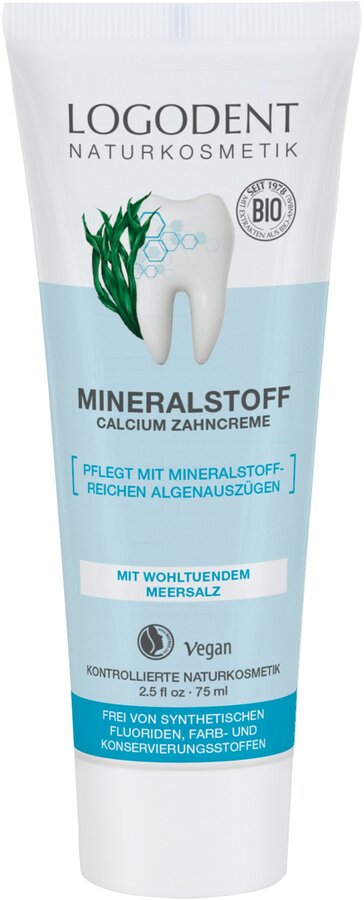 Particularly gentle toothpaste for targeted cleaning and maintaining teeth and keeping the gums healthy. - With a natural combination of active ingredients made of sea salt and mineral -rich algae extracts - with mild fresh natural aroma - with tooth -melting -friendly, naturally mineral plaster bodies made of calcium and silica