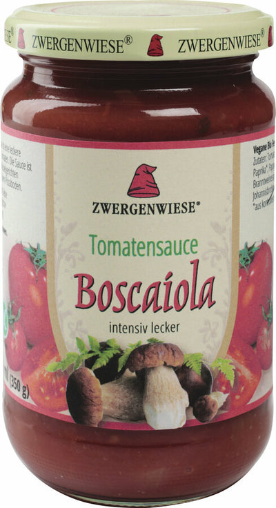 Bio tomato sauce Boscaiola, these are porcini mushrooms and mushrooms in a slightly spicy tomato sauce with pep plus a little sweetness - there is only one thing to say here, intense delicious! Our other varieties in the 330/340ml glass, from classically mild flavored to fiery sharp and two tomato sauces for children, will inspire you.