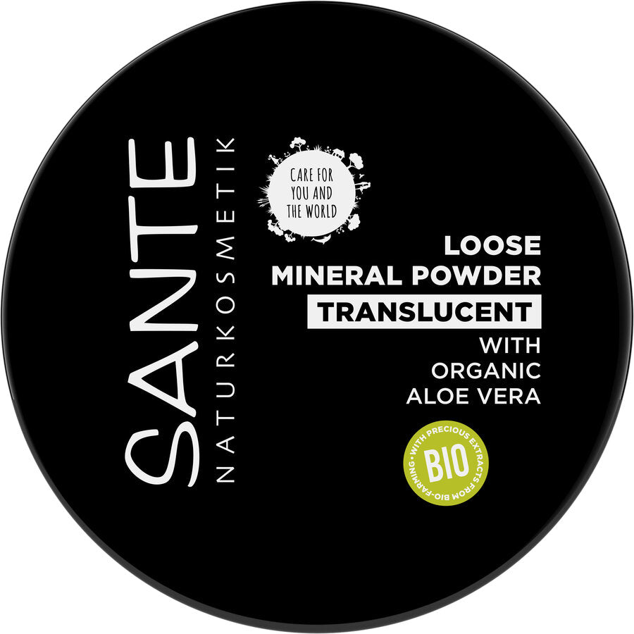 The transparent loose powder with ultra-fine texture can simply be distributed on the face, a small amount is enough to fix the make-up long-lasting. With organic aloe vera and balancing pigments for an even complexion. Can be used either above the foundation, to under-eye baking or solo.