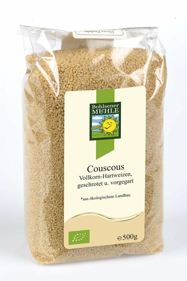 Couscous is a grave semolina that we produce from durum wheat. The grains of the grain are not surrounded by solid plumes and are easily falling out when threshed. The flour nuclei of the wheat grains are crushed and pre -colored. Then they are grated into small balls and dried.