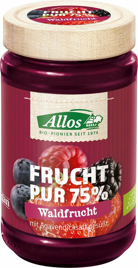 The classic composition of fully mature forest fruits such as blackberries, strawberries, raspberries, sloes, blueberries and elderberry juice gives this fruit spread its deep -mouthed note. The particularly balanced, delicious recipe of the fruit pure 75% spreads convinces with a fruit content of 75 percent.