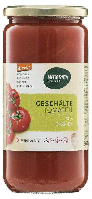 Peeled tomatoes in tomato juice made of high -quality Spanish biodynamic tomatoes.