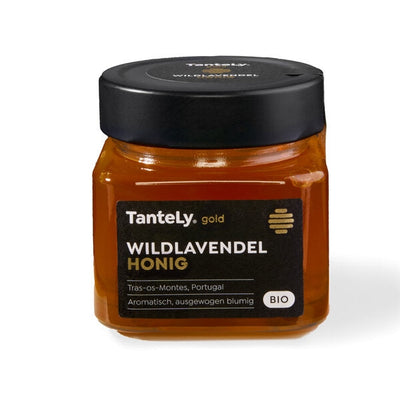 The golden yellow Wildlavendel honey comes from the “Trás-Os-Montes e Alto Douro” region in northern Portugal and has a fine-aromatic, balanced floral taste. As the name suggests, the Wildlavendel is not planted in large fields like its relative, the real lavender, but grows in the great outdoors.