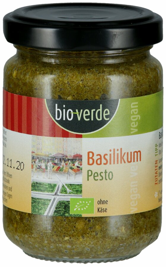 This delicate sauce goes well with pasta. The pesto can also be used for vegetable, fish and meat dishes at will.