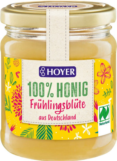 Spring blossom honey Naturland certified from Germany mildly aromatic fragrant fruit flowers and yellow dandelion meadows, the bees are welcome in spring with a fine-aromatic flower nectar. The bees collect this honey in colorful spring meadows, rapeseed fields and on the flowering edges of the path, which makes Bavaria's special variety of flowers taste. Origin: Bavaria