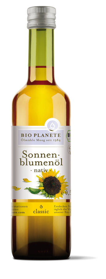 Erntesegen bio-sunflower seeds, slightly peeled and pressed once cold, result in a natural, mild oil with a gentle-yellow color-rich in vitamin E.