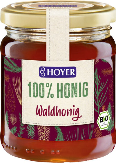 Wald honey from ecological beekeeping strong and fine-ferrous forest honey is created from the honeydew of the spruces, pine, oaks and other forest trees. From the needles and leaves, the bees collect the sweet essences of the forest and prepare a valuable honey from it. Its typical taste is shaped by the essential oils of the tree resin. Due to its low glucose content, it remains liquid for a long time. Origin: Depending on the Erntesegen or availability of Italy and/or Spain