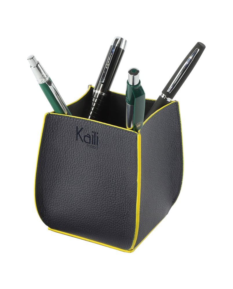 The Classic Desk Pen Holder - Stylish and Practical!